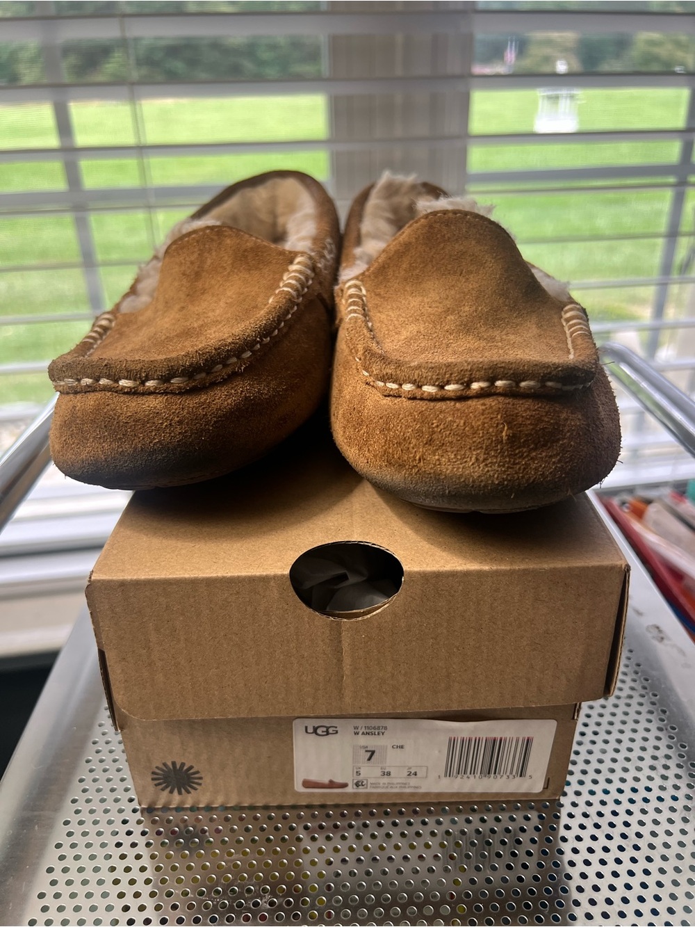UGG Chestnut Suede Moccasin size 7